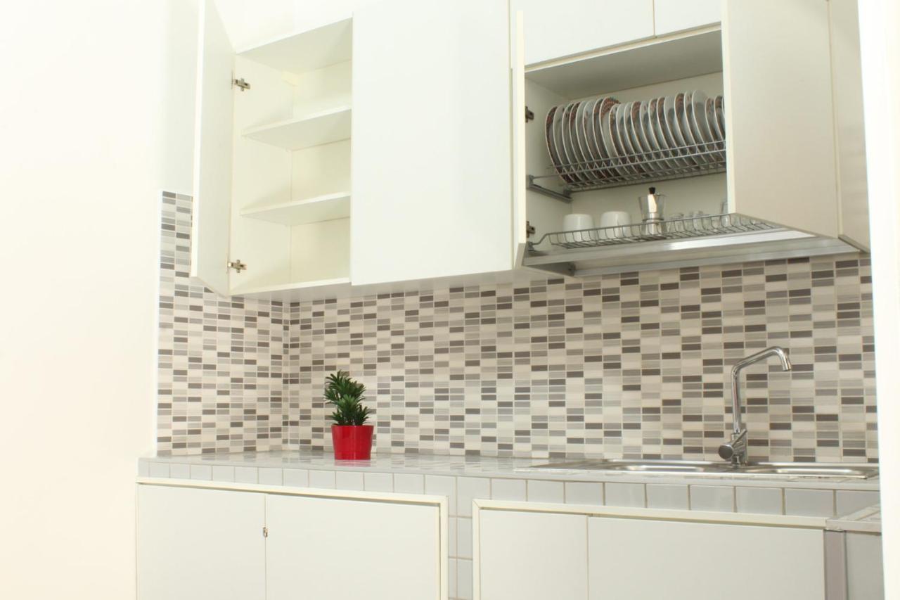 O' Vascio Street Apartment Napoli Bagian luar foto